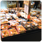 静岡県掛川市のスーパーサンゼン(三善)- お寿司・お刺身・オードブル各種のご注文を承っております。
